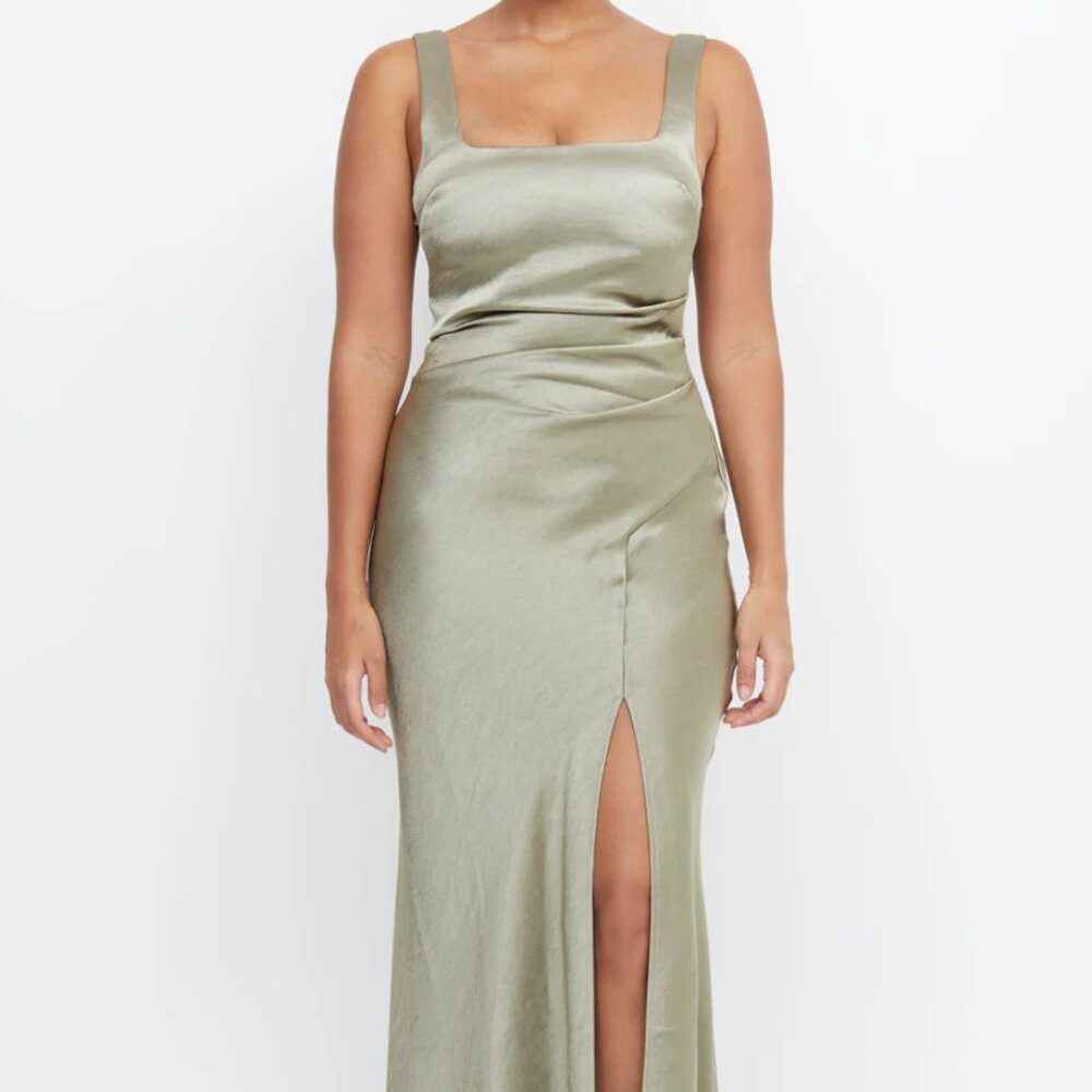 Sage floor length dress bridesmaid/wedding guest worn once 5’3 M/L DD